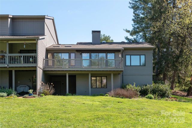 530 Crowfields Lane, Asheville, NC 28803