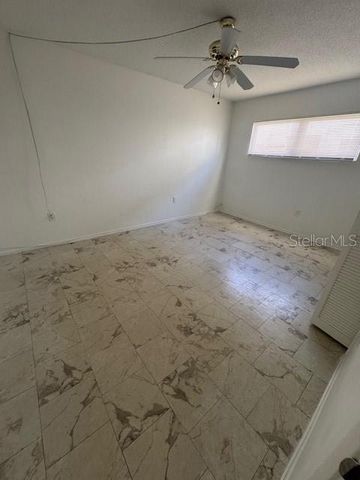 3325 BEE RIDGE ROAD 4A, Sarasota, FL 34239