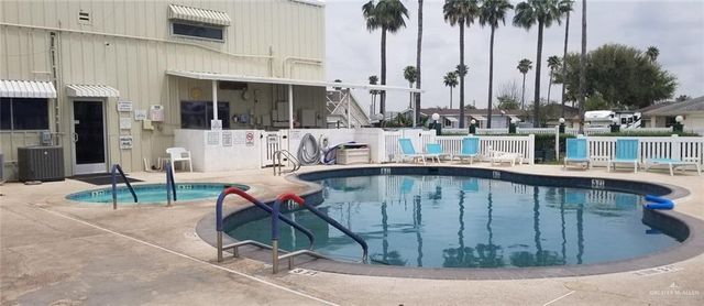 2412 Bobolink W Circle, Palmview, TX 78572