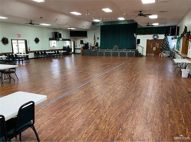 2412 Bobolink W Circle, Palmview, TX 78572