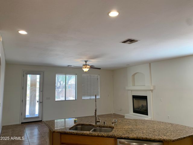 9018 W SUPERIOR Avenue, Tolleson, AZ 85353