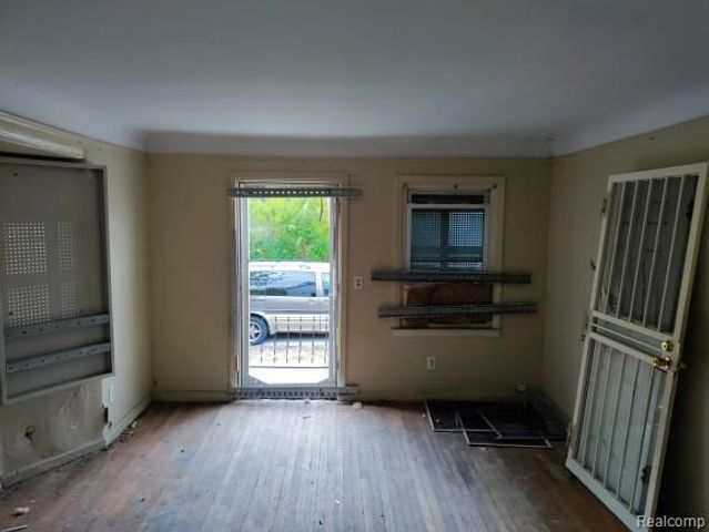 17305 Winston Street, Detroit, MI 48219