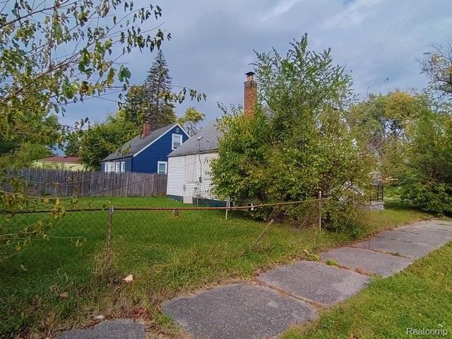 17305 Winston Street, Detroit, MI 48219