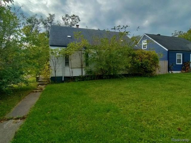 17305 Winston Street, Detroit, MI 48219