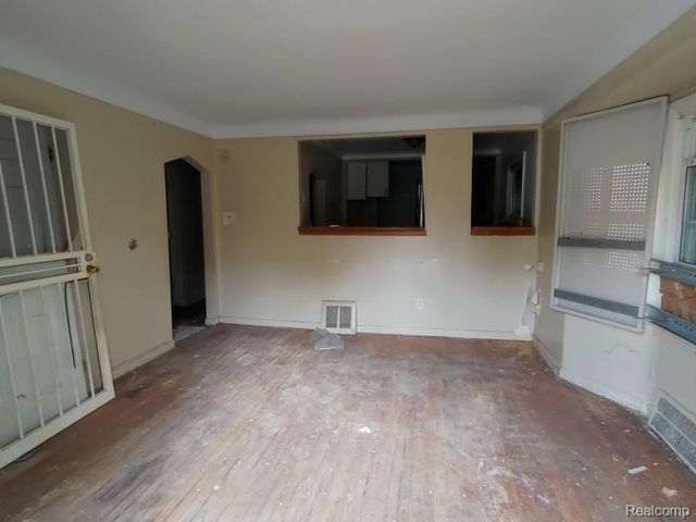 17305 Winston Street, Detroit, MI 48219