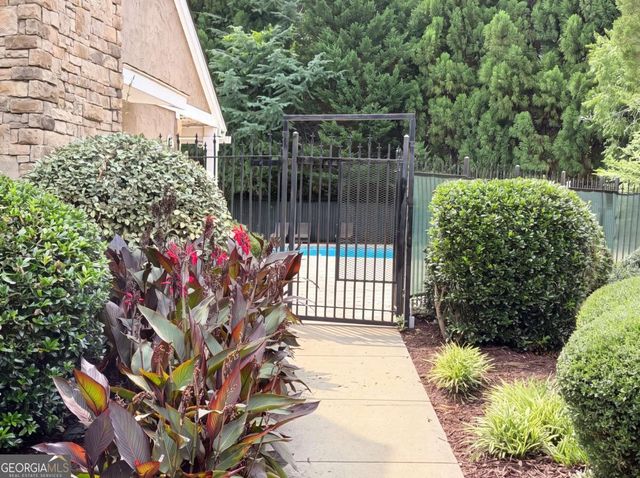 3175 Seven Pines Court 204, Atlanta, GA 30339