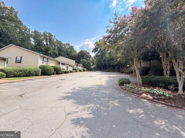 3175 Seven Pines Court 204, Atlanta, GA 30339