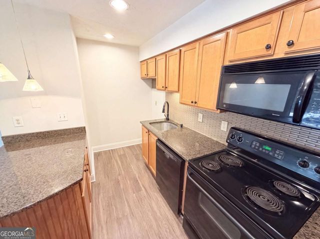3175 Seven Pines Court 204, Atlanta, GA 30339