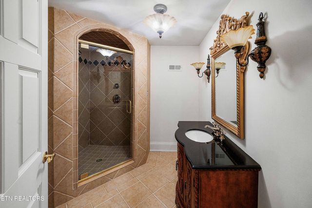 621 Crippled Mule Point, Knoxville, TN 37934