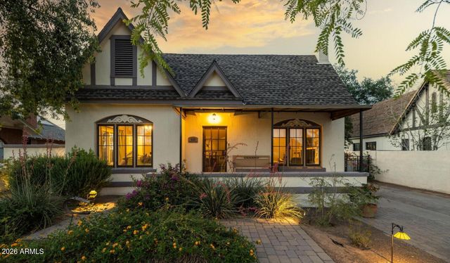 910 W PORTLAND Street, Phoenix, AZ 85007