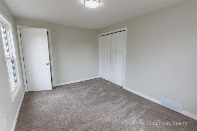 7154 Morse Lake Avenue A, Alto, MI 49302