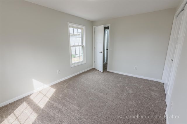 7154 Morse Lake Avenue A, Alto, MI 49302