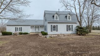 7154 Morse Lake Avenue A, Alto, MI 49302