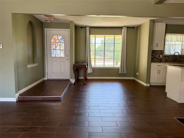 3205 18th Street, Plano, TX 75074
