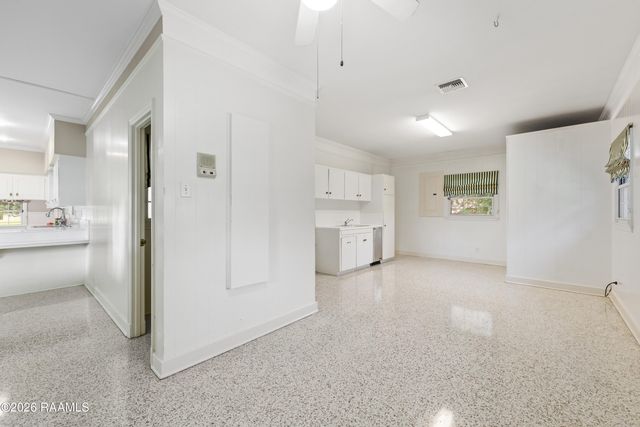 415 Youngsville Highway, Lafayette, LA 70508