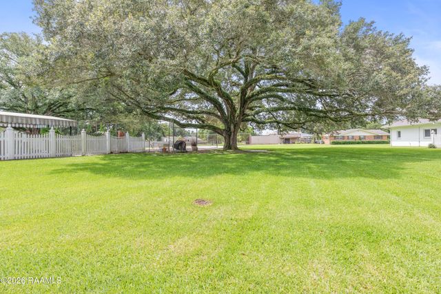 415 Youngsville Highway, Lafayette, LA 70508