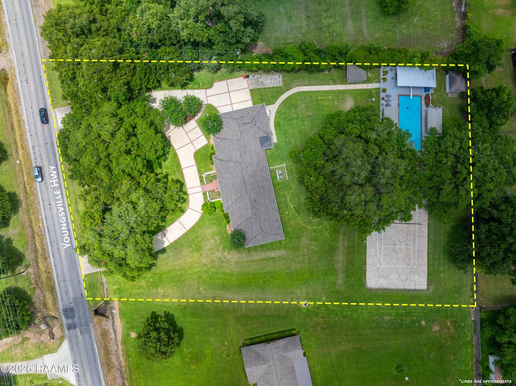 415 Youngsville Highway, Lafayette, LA 70508