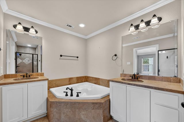 3036 Carmel Street, Dallas, TX 75204