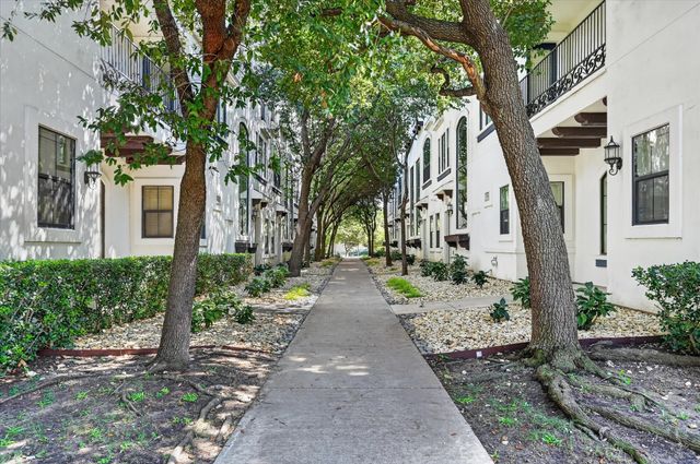 3036 Carmel Street, Dallas, TX 75204