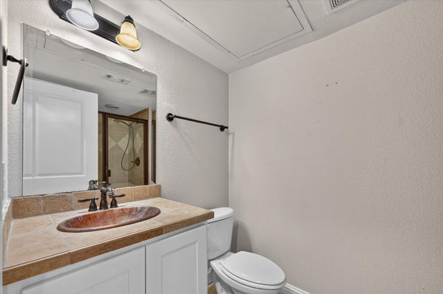 3036 Carmel Street, Dallas, TX 75204