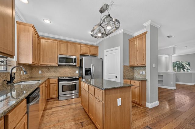 3036 Carmel Street, Dallas, TX 75204