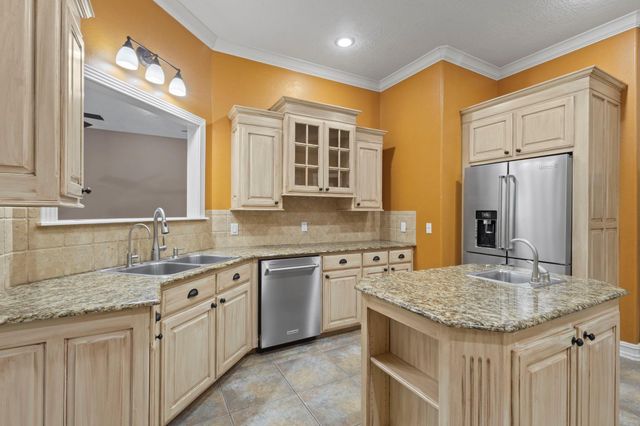 461 County Road 4270, Woodville, TX 75979