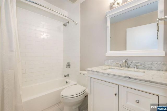 115 Polifly Road 5D, Hackensack, NJ 07601