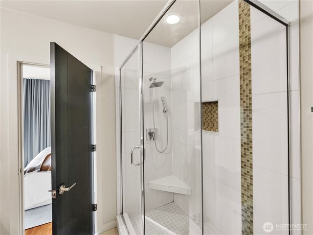 2038 NW 62nd Street, Seattle, WA 98107