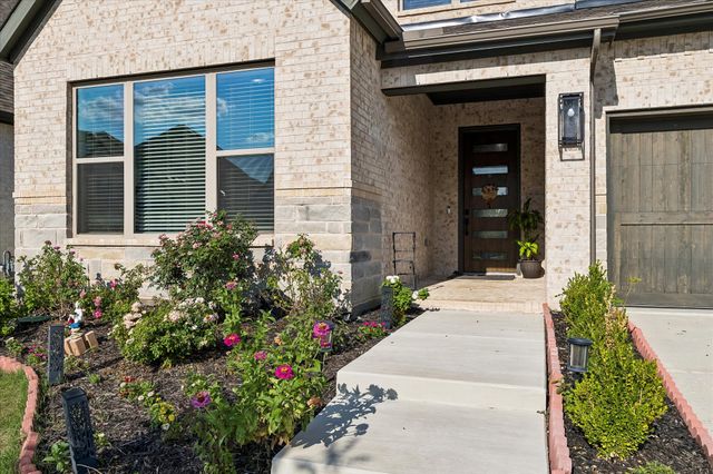 1804 Wren Street, Northlake, TX 76226