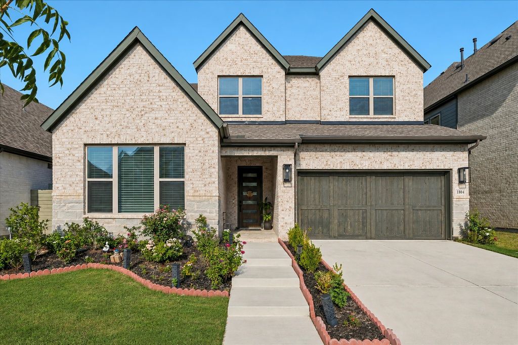 1804 Wren Street, Northlake, TX 76226