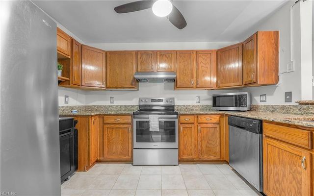 400 Egret Lndg Apt 202, Virginia Beach, VA 23454