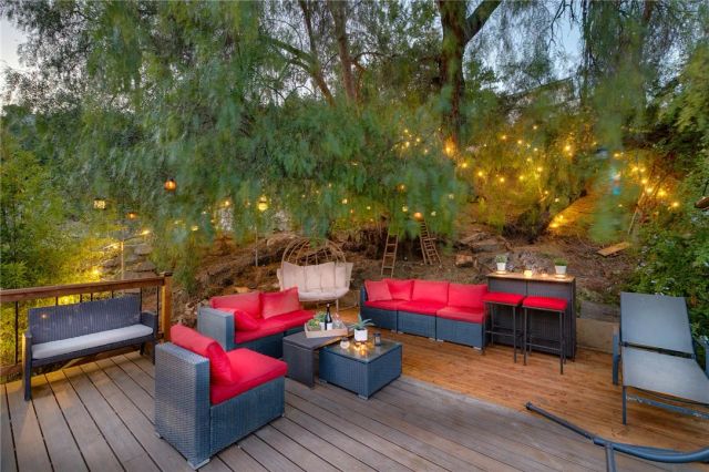 4365 Esmeralda Street, Los Angeles, CA 90032