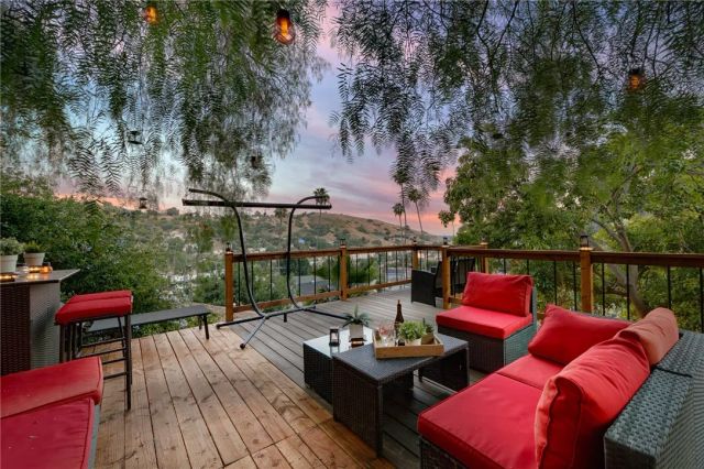 4365 Esmeralda Street, Los Angeles, CA 90032