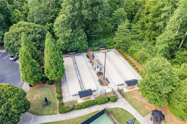 6188 Longleaf Drive, Hoschton, GA 30548