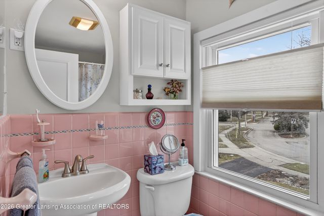 427 Lasalle Boulevard, Lansing, MI 48912