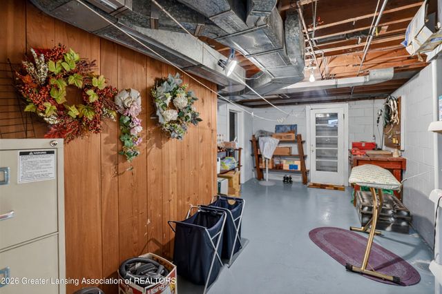 427 Lasalle Boulevard, Lansing, MI 48912