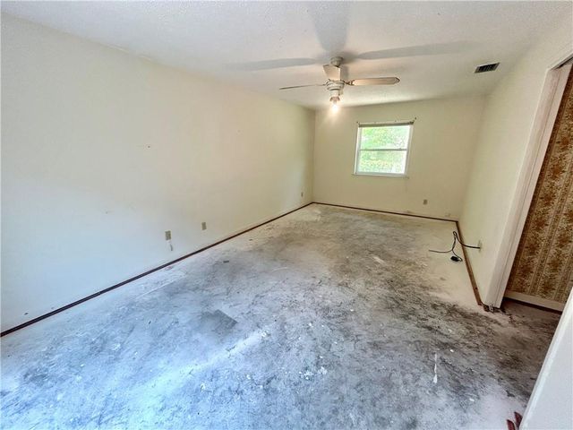2816 Gaslight Lane E, Mobile, AL 36695