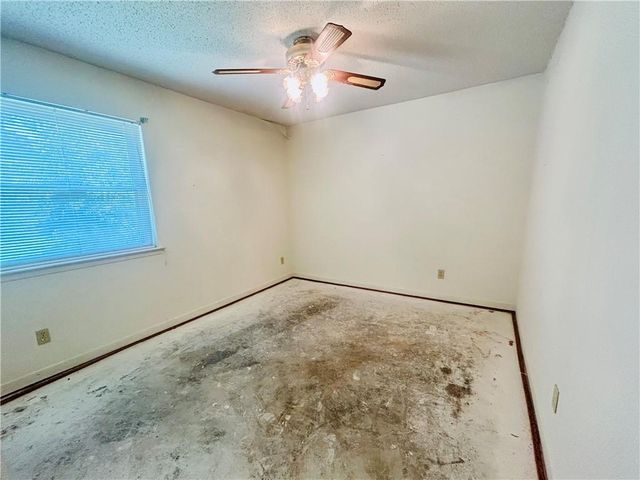 2816 Gaslight Lane E, Mobile, AL 36695