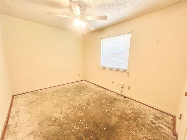 2816 Gaslight Lane E, Mobile, AL 36695