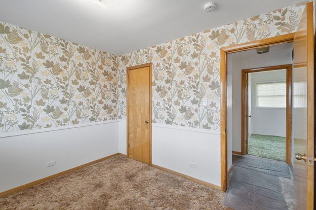 167 Kingston Place, Chicago Heights, IL 60411