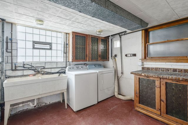 167 Kingston Place, Chicago Heights, IL 60411