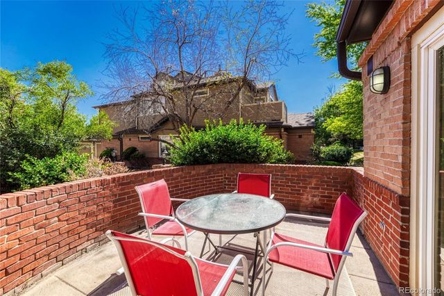 6001 S Yosemite Street B101, Greenwood Village, CO 80111