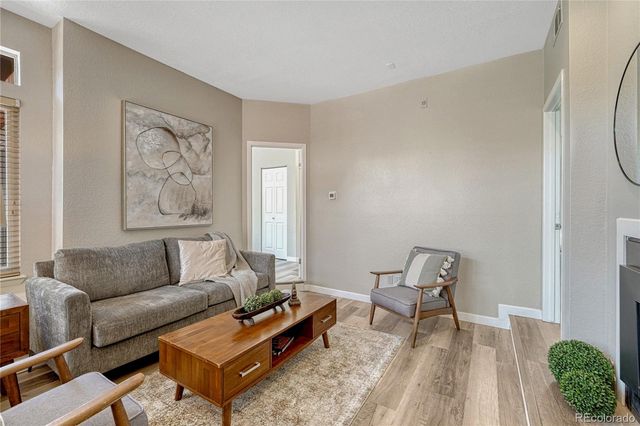 6001 S Yosemite Street B101, Greenwood Village, CO 80111
