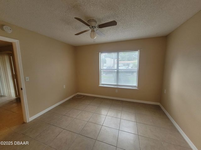 1600 Big Tree Rd Unit F1, Daytona Beach, FL 32119