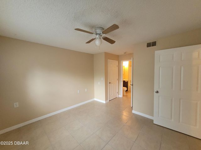 1600 Big Tree Rd Unit F1, Daytona Beach, FL 32119