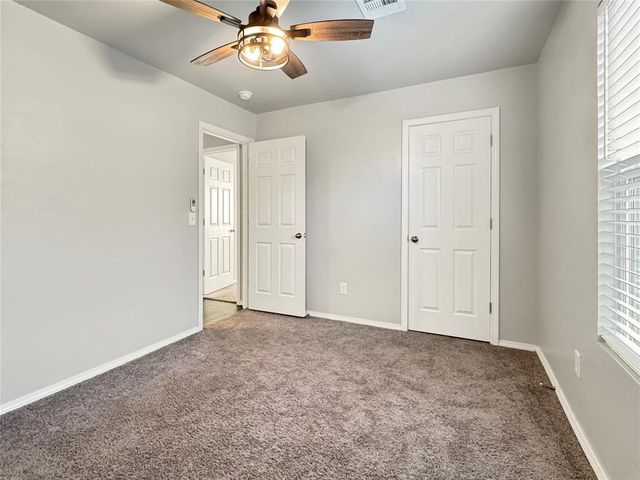 488 Fox Den Drive, Newcastle, OK 73065