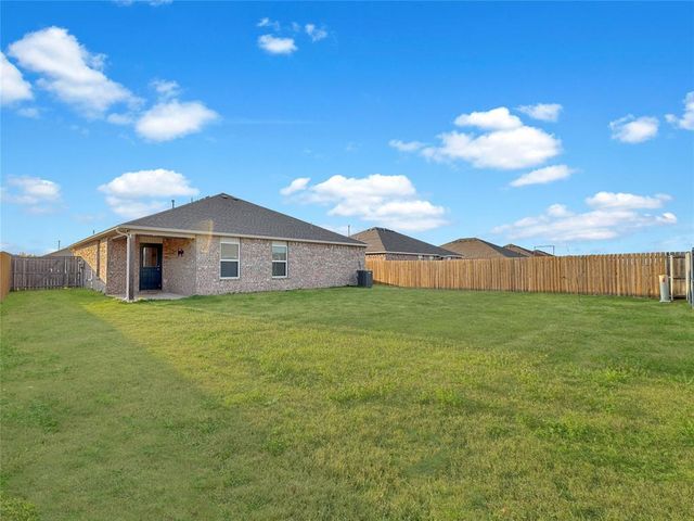 488 Fox Den Drive, Newcastle, OK 73065