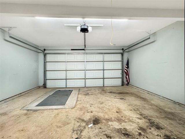 488 Fox Den Drive, Newcastle, OK 73065