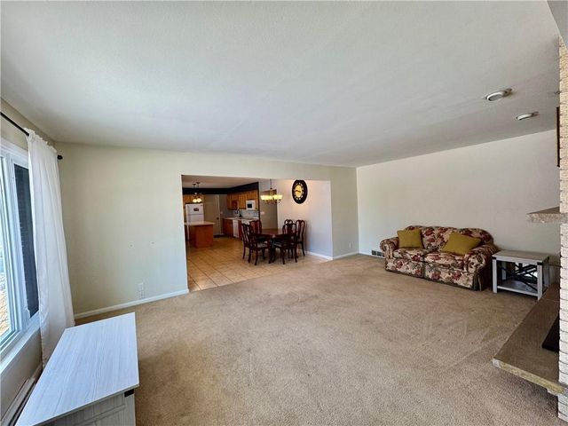 2706 Nimitz Street, Eau Claire, WI 54701