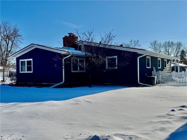 2706 Nimitz Street, Eau Claire, WI 54701